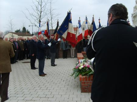 Défilé en l'honneur des anciens combattants