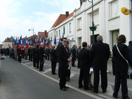 Défilé en l'honneur des anciens combattants